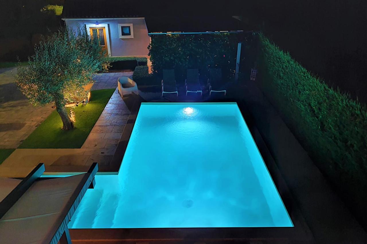 Villa Oasi Verde Bibici Luaran gambar