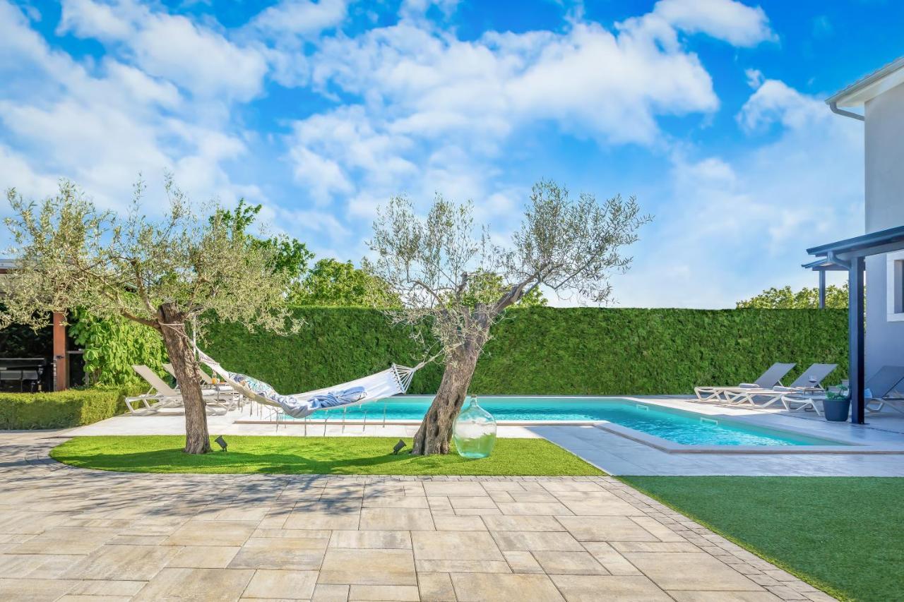 Villa Oasi Verde Bibici Luaran gambar
