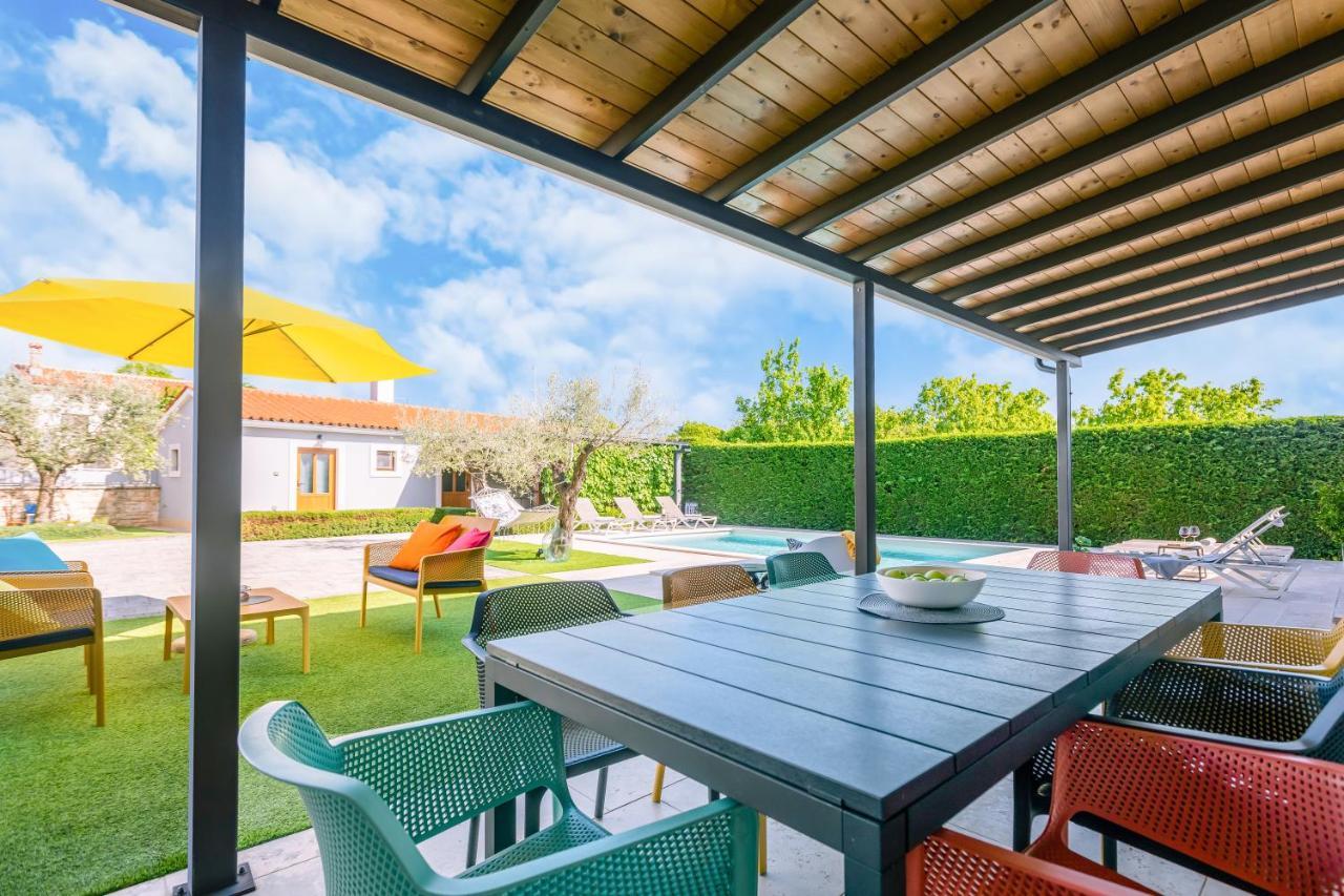 Villa Oasi Verde Bibici Luaran gambar