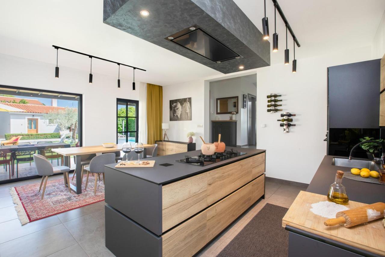 Villa Oasi Verde Bibici Luaran gambar